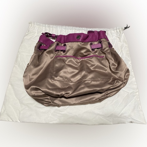 Cole Haan hobo purse
Cornelia Elle large purse - Picture 9 of 10